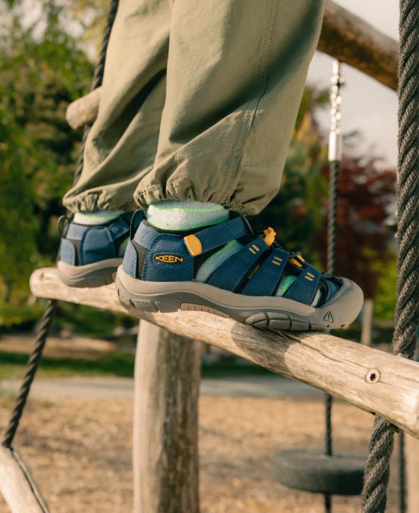 Little Kids' Newport H2 | Magnet/Brilliant Blue